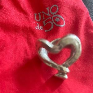 COPY - Uno de 50 silver heart ring w/ red bag worn 1x retail bet $125-$150 sell…